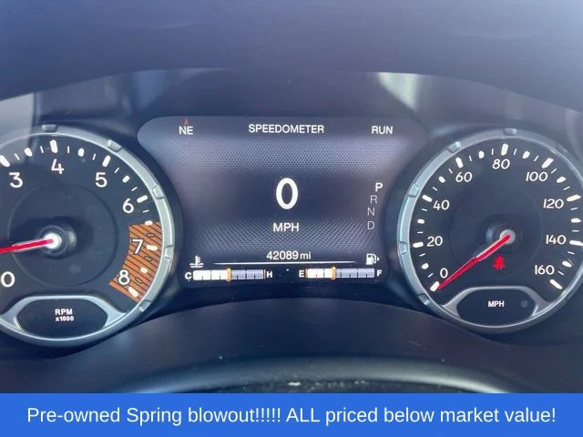 Used 2020 Black Jeep Limited image 21