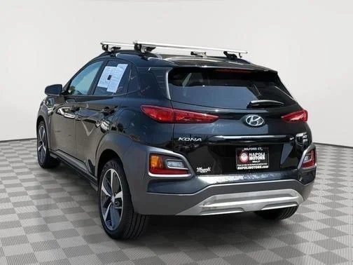 Used 2018 Black Hyundai Limited image 5