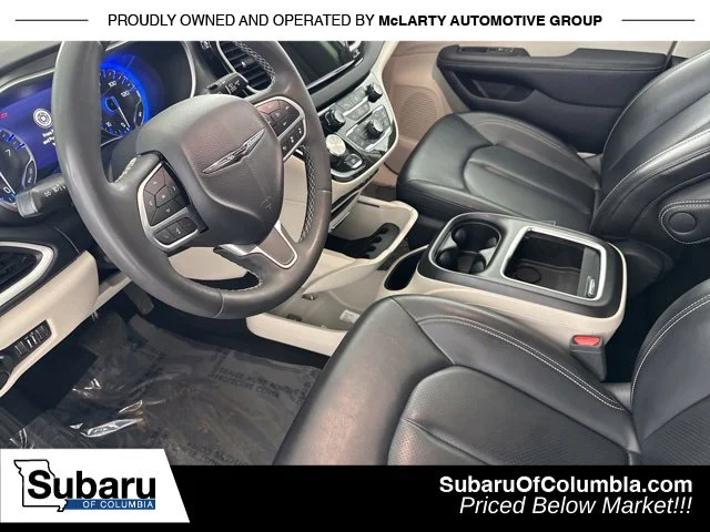 Used 2023 White Chrysler Touring L image 24