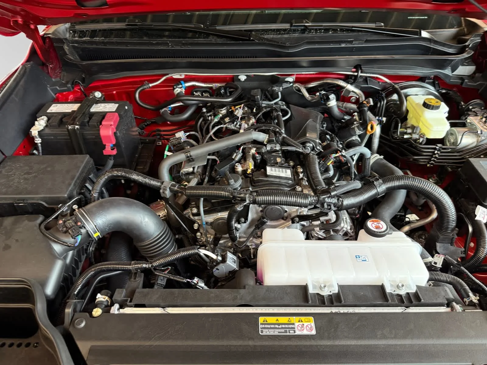 2026 Toyota Tacoma SR5 - Photo 24