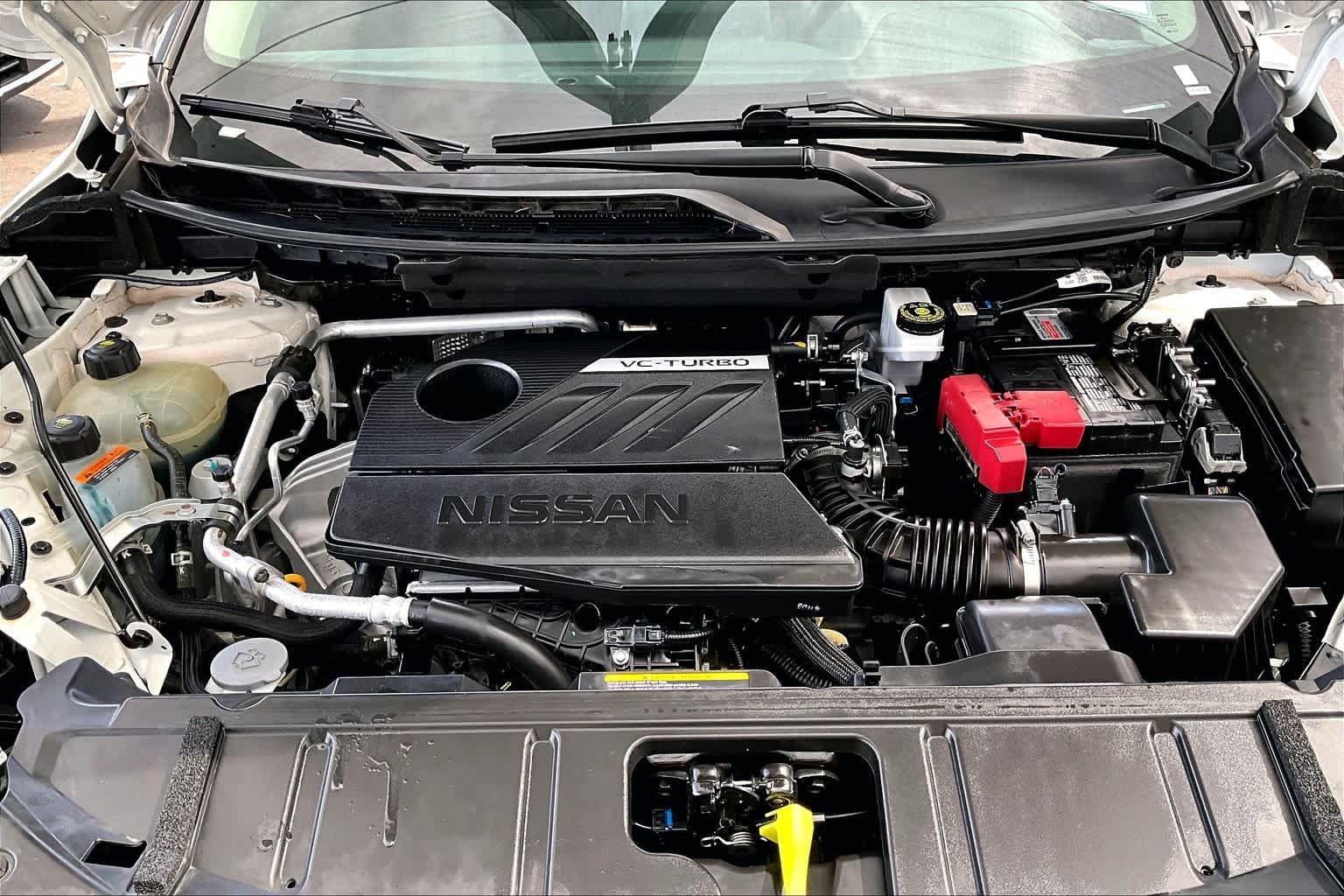Certified Used 2025 Everest White Pearl Nissan SV image 31