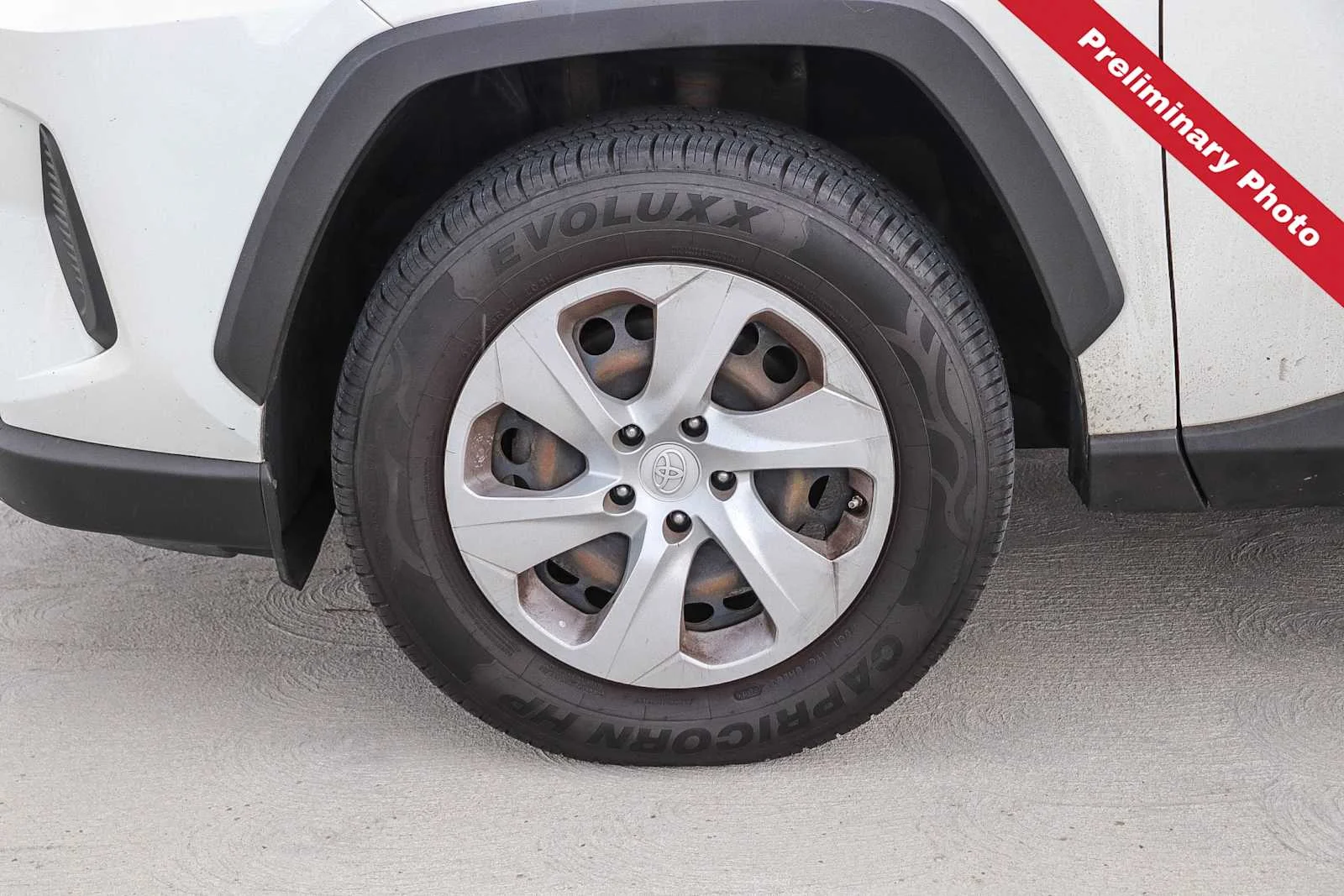 Used 2019 Super White Toyota LE image 10