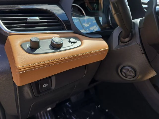 Used 2017 Blue Buick Essence image 28