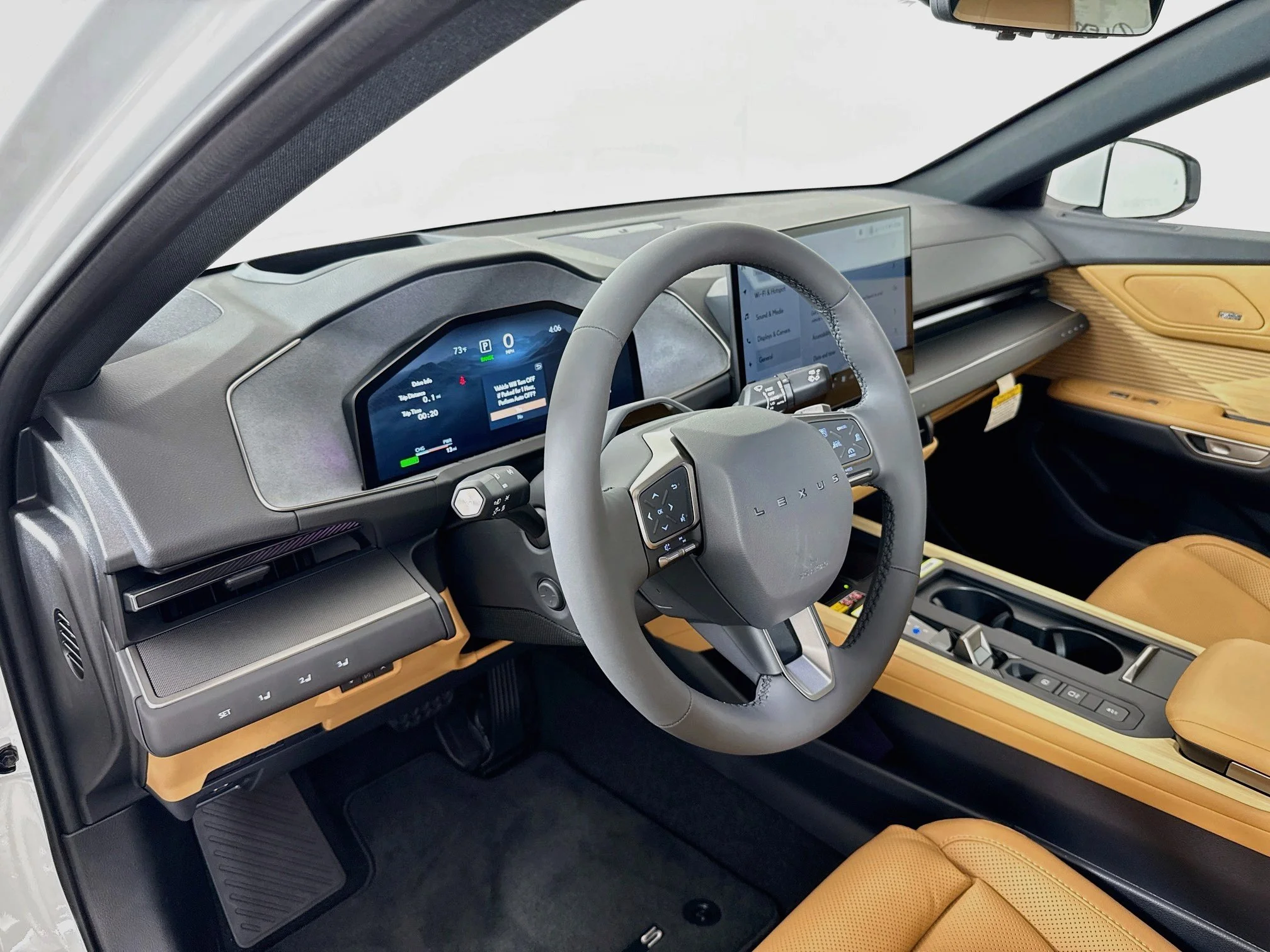 New 2026 Ultra White Lexus ES 350e LUXURY image 9