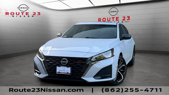 2024 Nissan Altima 2.5 SR