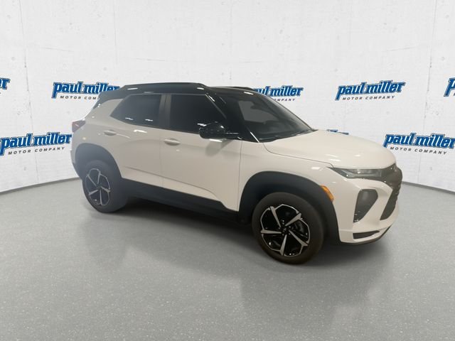 Used 2022 Summit White Chevrolet RS image 13