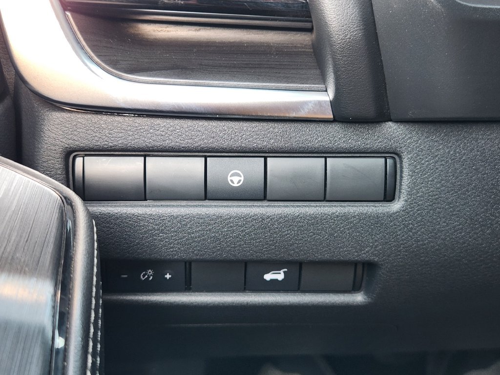 Certified Used 2021 Gray Nissan SL image 23