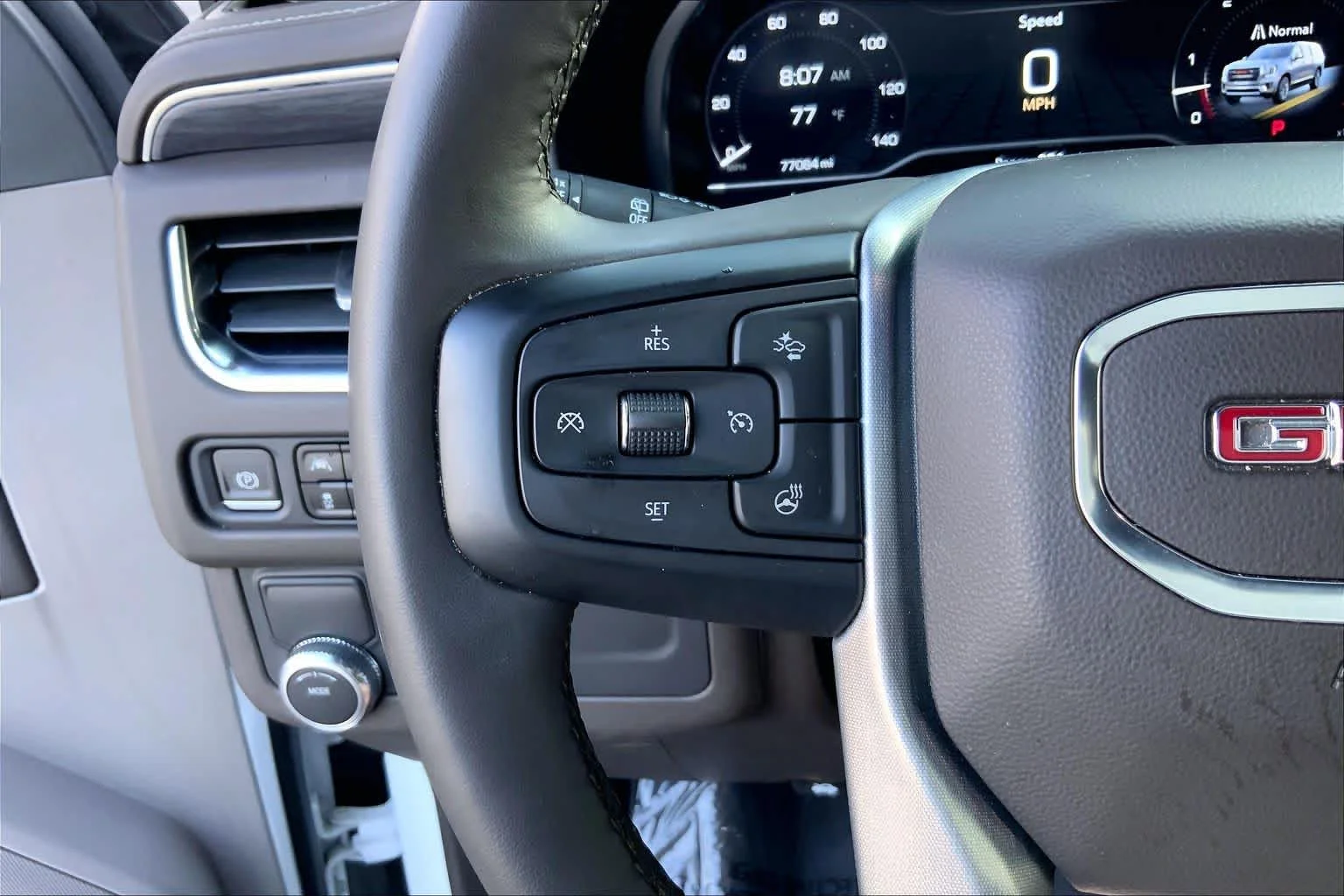 Used 2023 Summit White GMC SLT image 21
