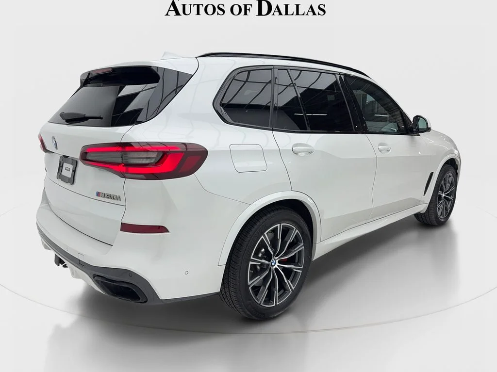 2022 BMW X5 M50i - Photo 9