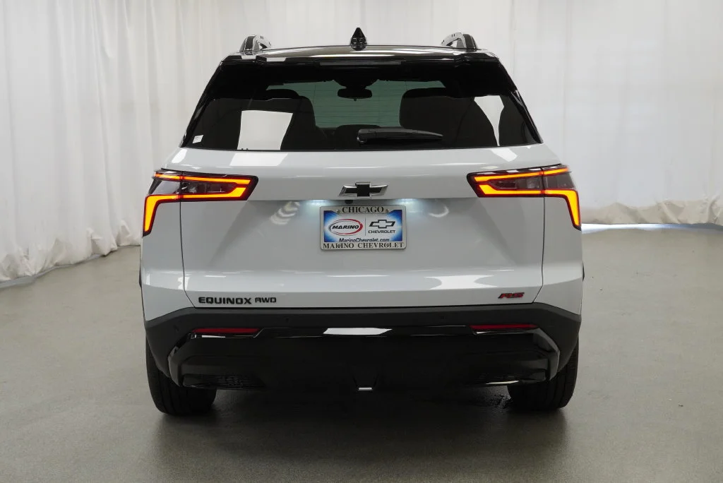 New 2027 Polar White Tricoat Chevrolet RS image 35
