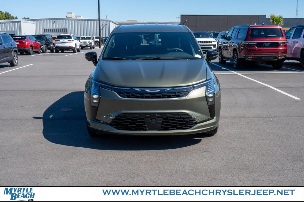 New 2027 Olive Green Pearl-Coat Paint Chrysler Select image 9