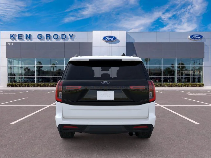 New 2026 Star White Metallic Tri-Coat Ford Tremor image 6