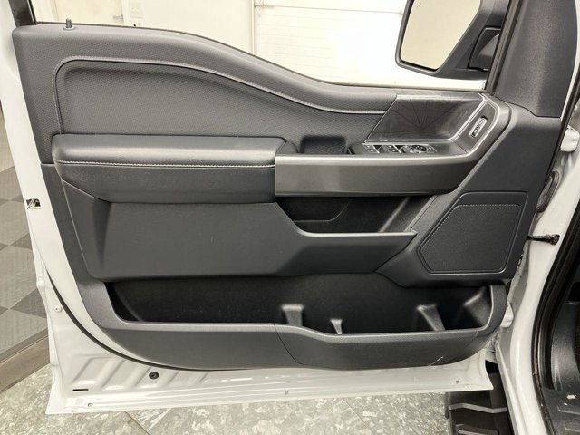 Used 2023 Avalanche Ford XLT image 10