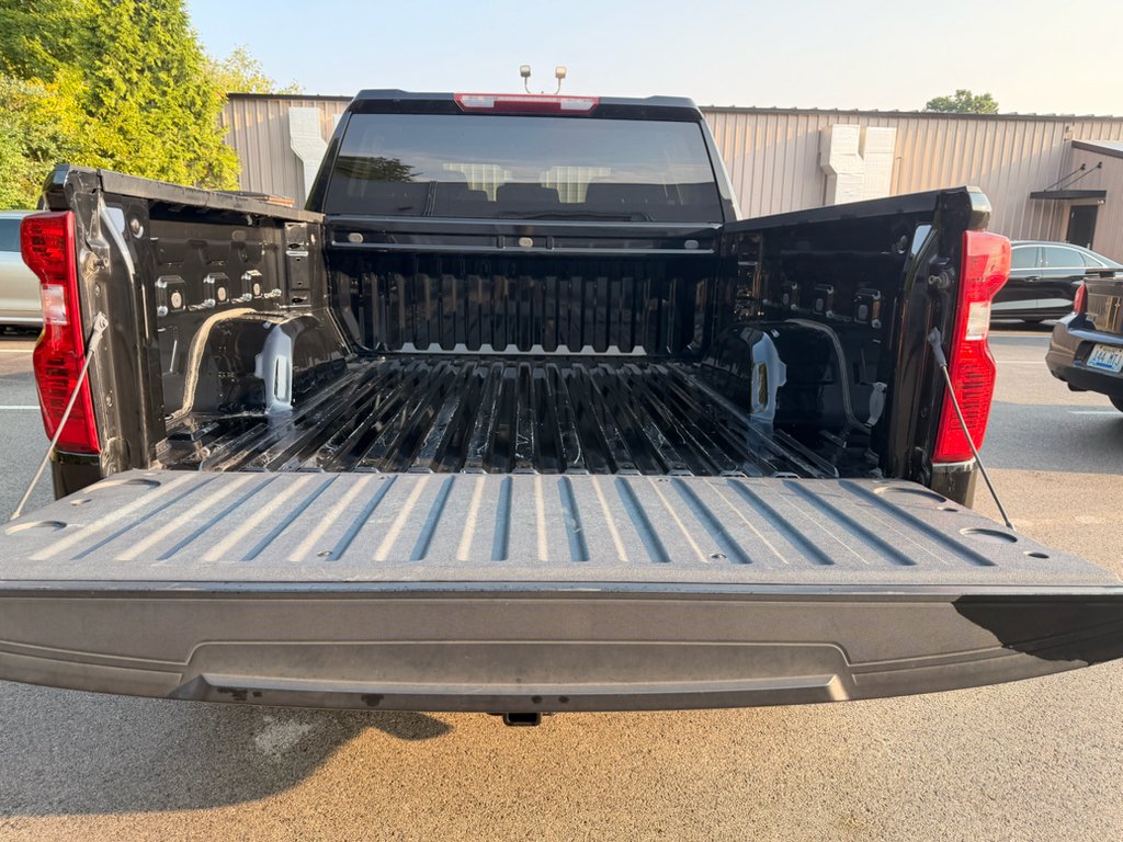 Used 2024 Black Chevrolet Custom image 7