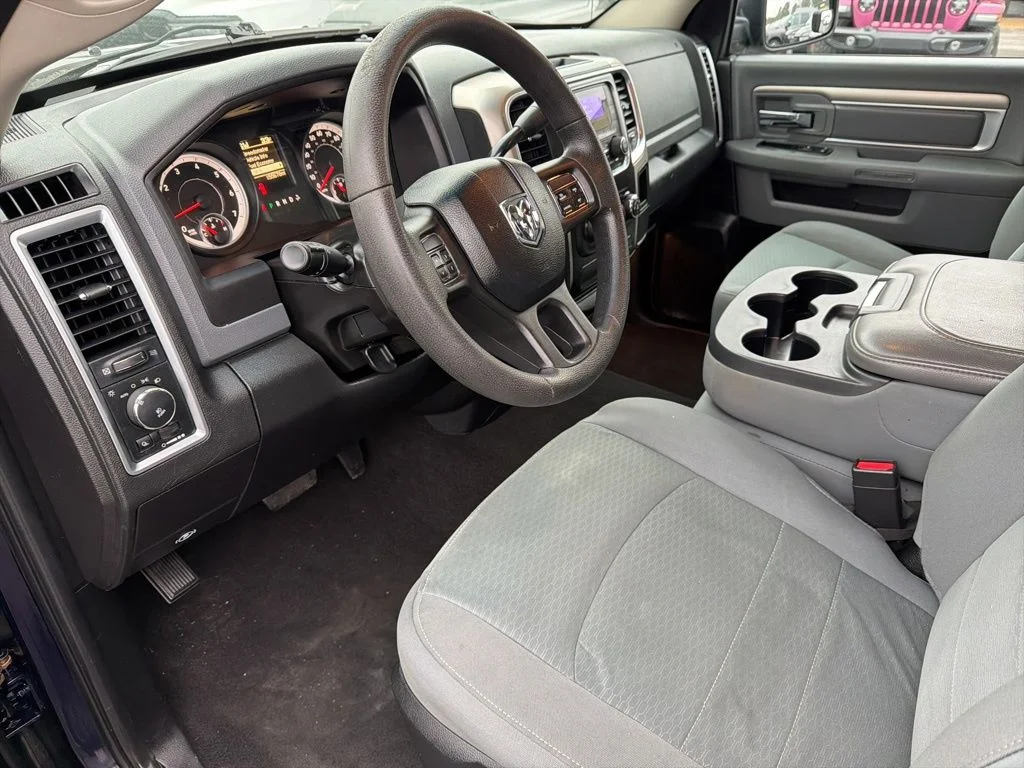 Used 2013 Blue Ram SLT image 28