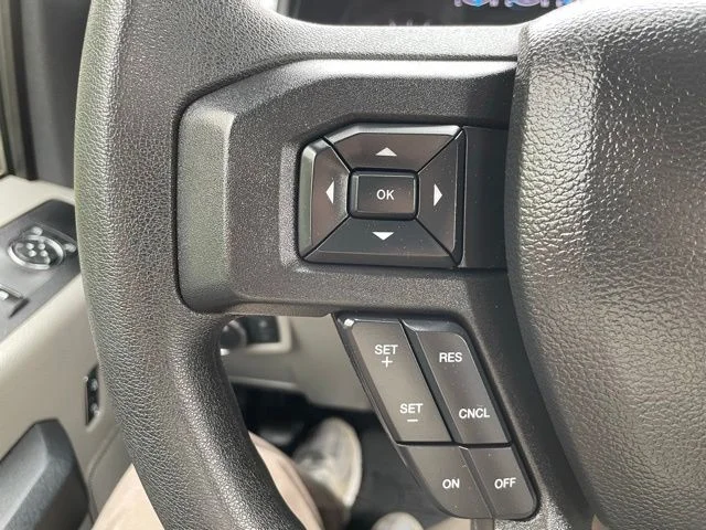 Used 2022 Blue Metallic Ford XL image 10