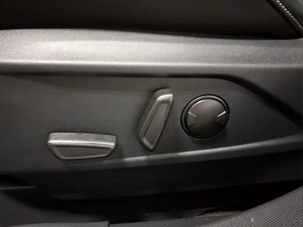 Certified Used 2025 Black Ford GT image 23