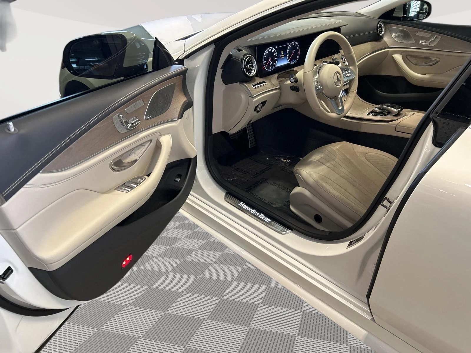 Used 2019 designo Diamond White Bright Mercedes-Benz CLS 450 image 11