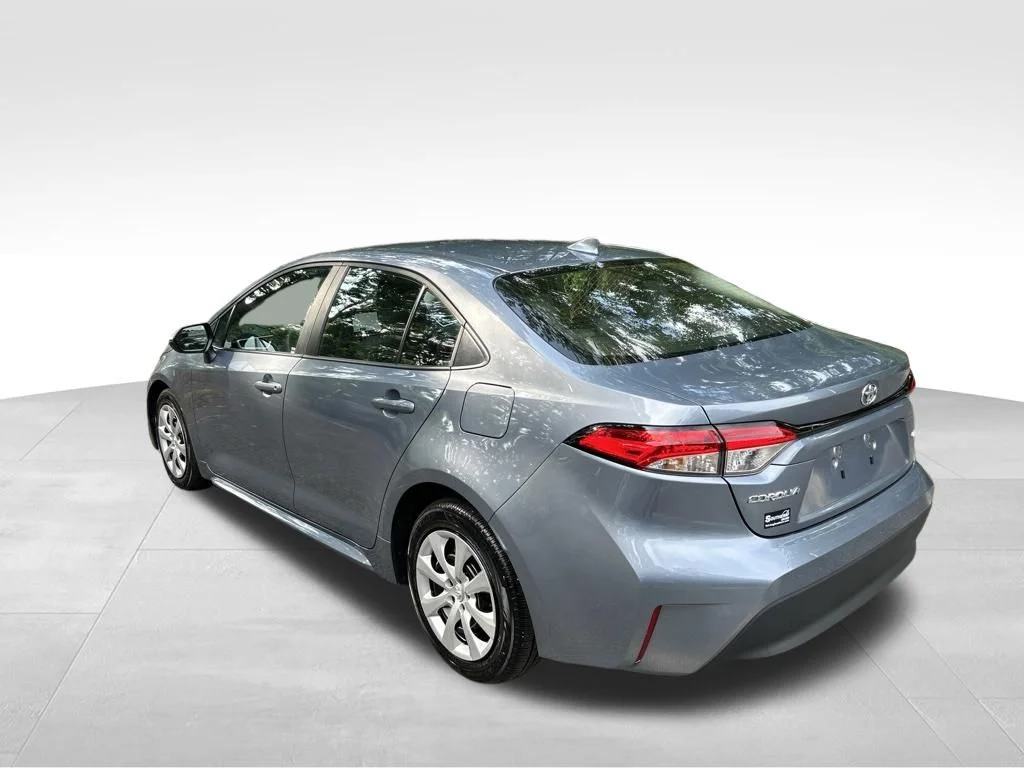 Used 2025 Gray Toyota LE image 3