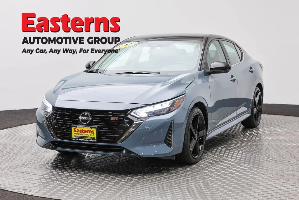 Used 2024 Gray Nissan SR image 1