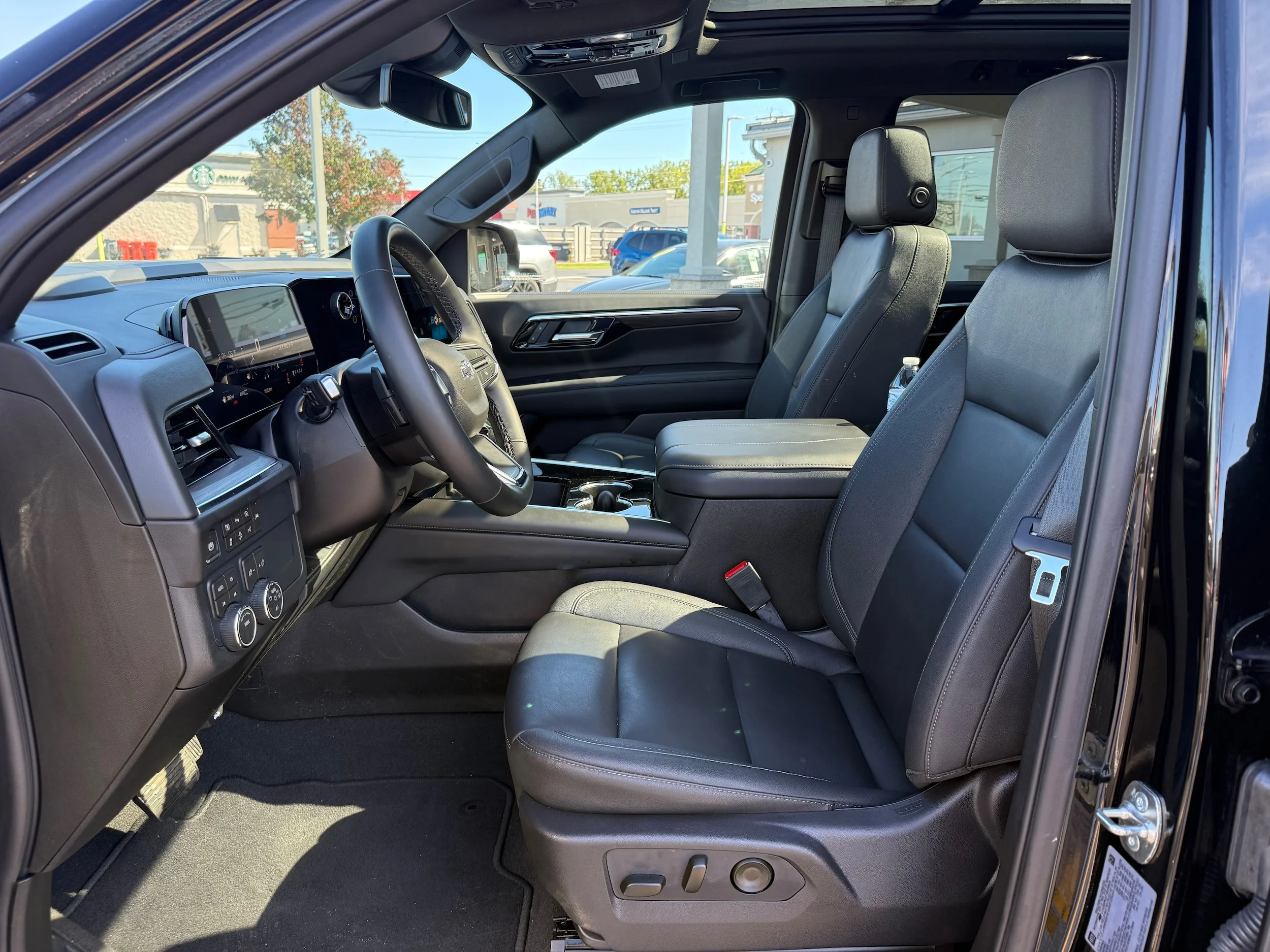 Used 2026 Black Chevrolet Z71 image 13