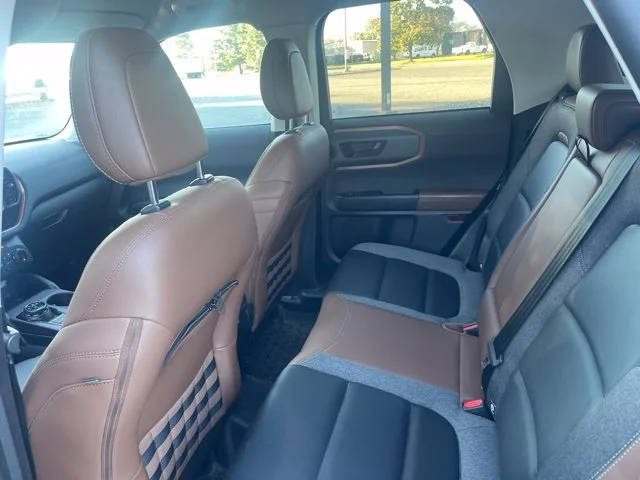 Used 2022 Blue Ford Outer Banks image 9