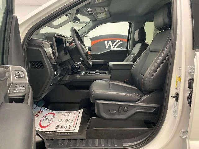 New 2026 Star White Metallic Tri-Coat Ford F-250® Lariat® image 39