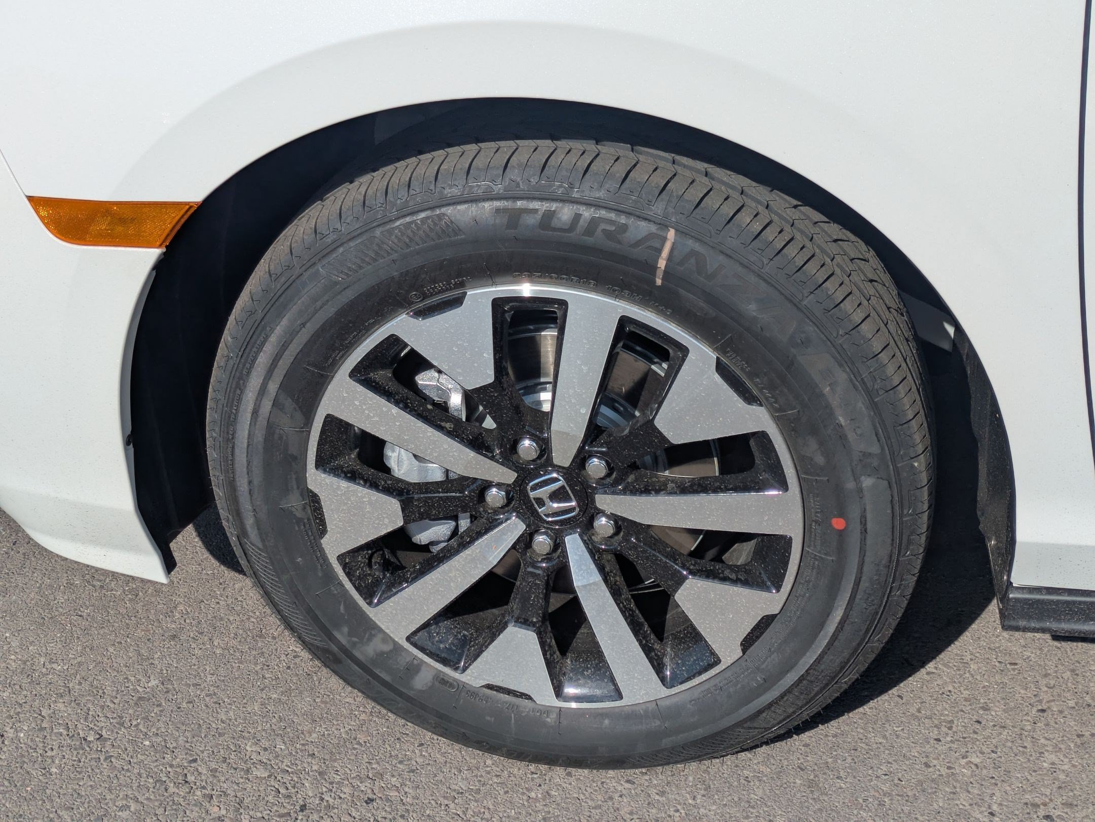 New 2026 Platinum White Pearl Honda EX-L image 15