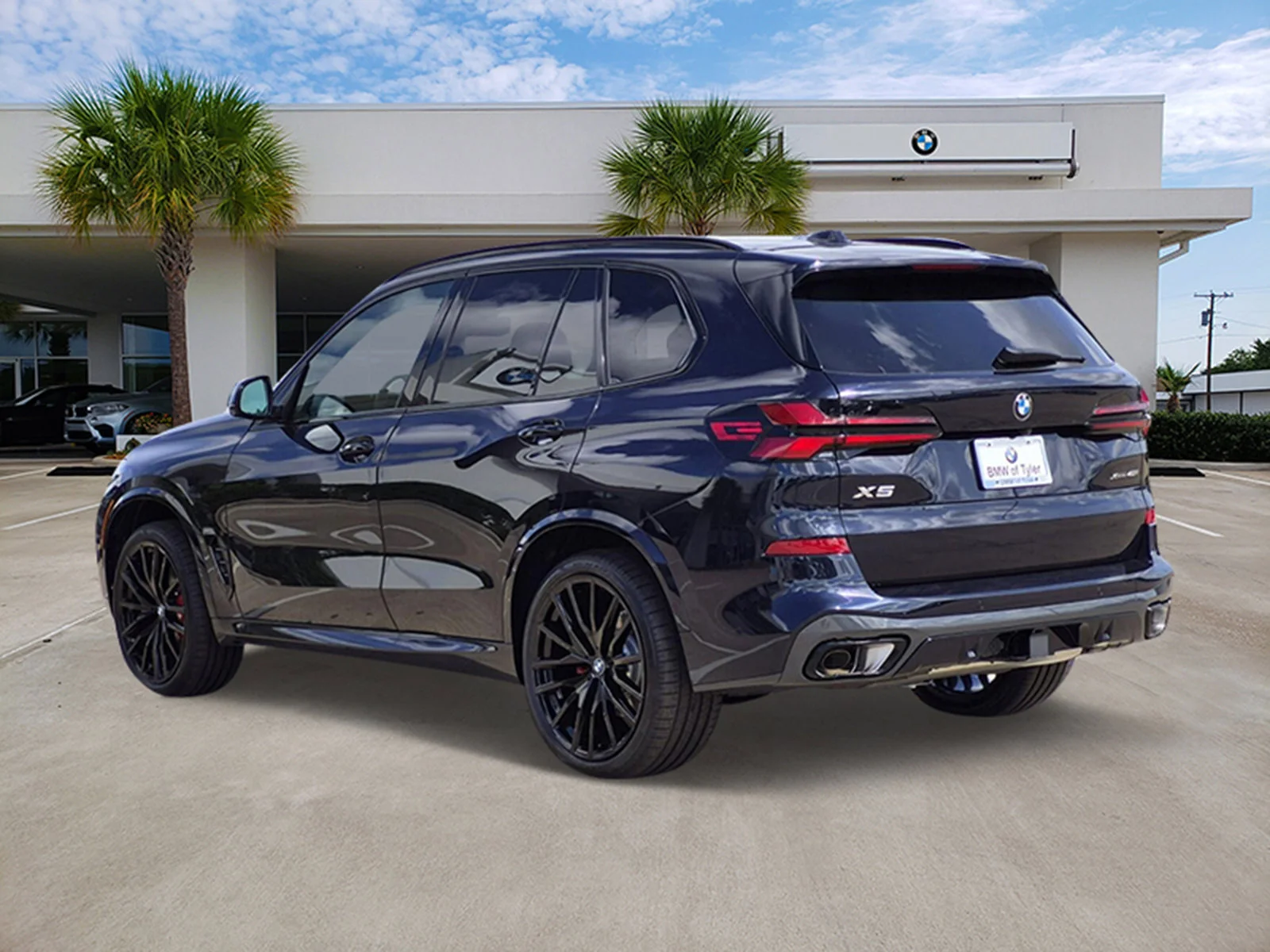 New 2026 Carbon Black Metallic BMW xDrive40i image 6