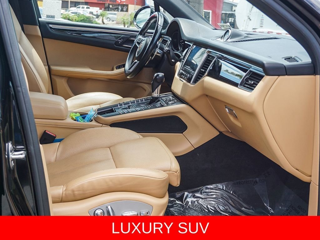 Used 2018 Black Porsche Base image 12