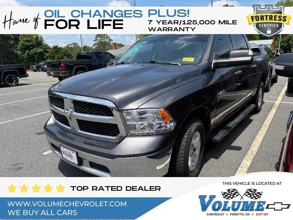 2022 RAM 1500 Classic SLT 4x4 Crew Cab 5'7's photo