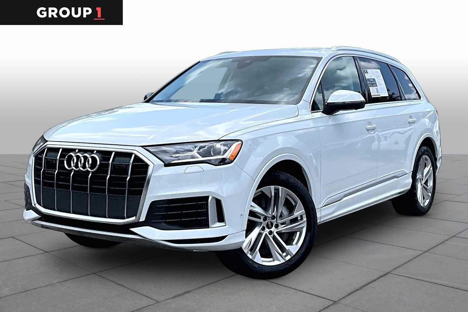 2022 Audi Q7 55 Premium Plus quattro Tiptronic's photo