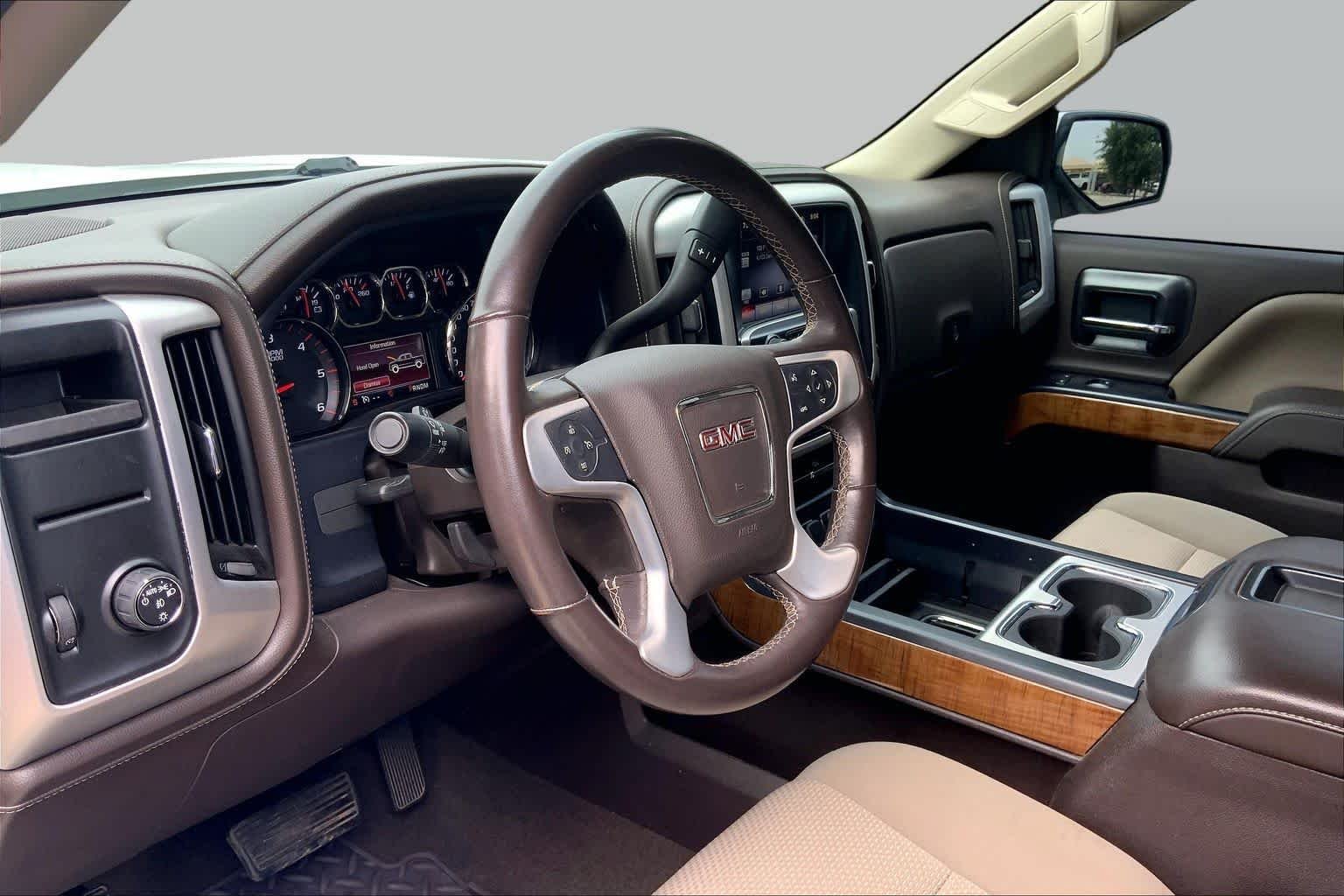Used 2015 Summit White GMC SLE image 18