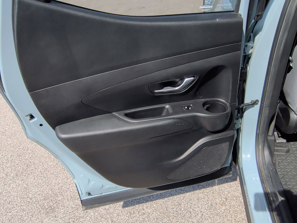 Used 2023 Blue Stone Hyundai SEL image 35