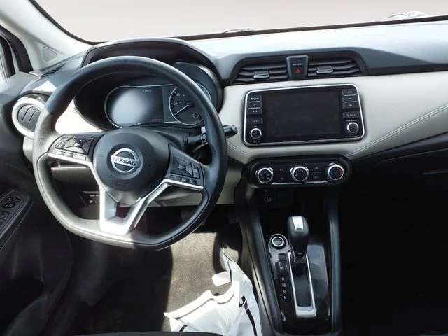 Used 2020 Aspen White Nissan 1.6 SV image 10
