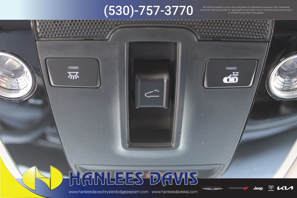 New 2026 Gravity Gray Kia EX image 27