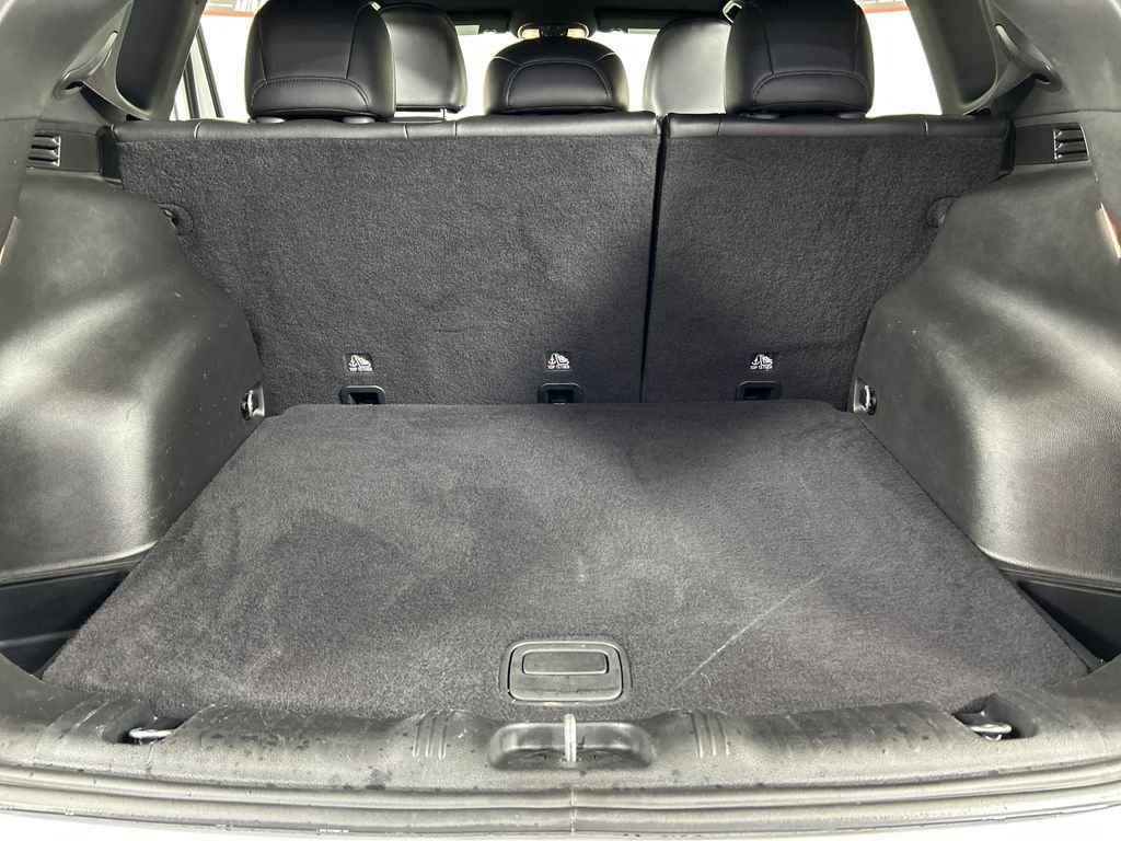 Used 2025 White Jeep Trailhawk image 20