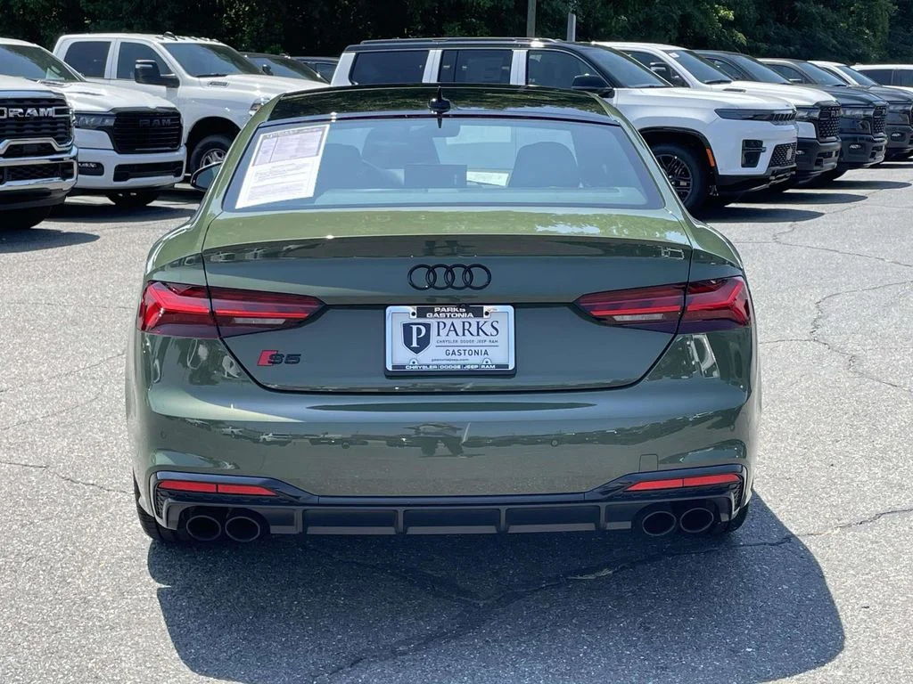 Used 2023  Audi 3.0T Premium Plus image 7
