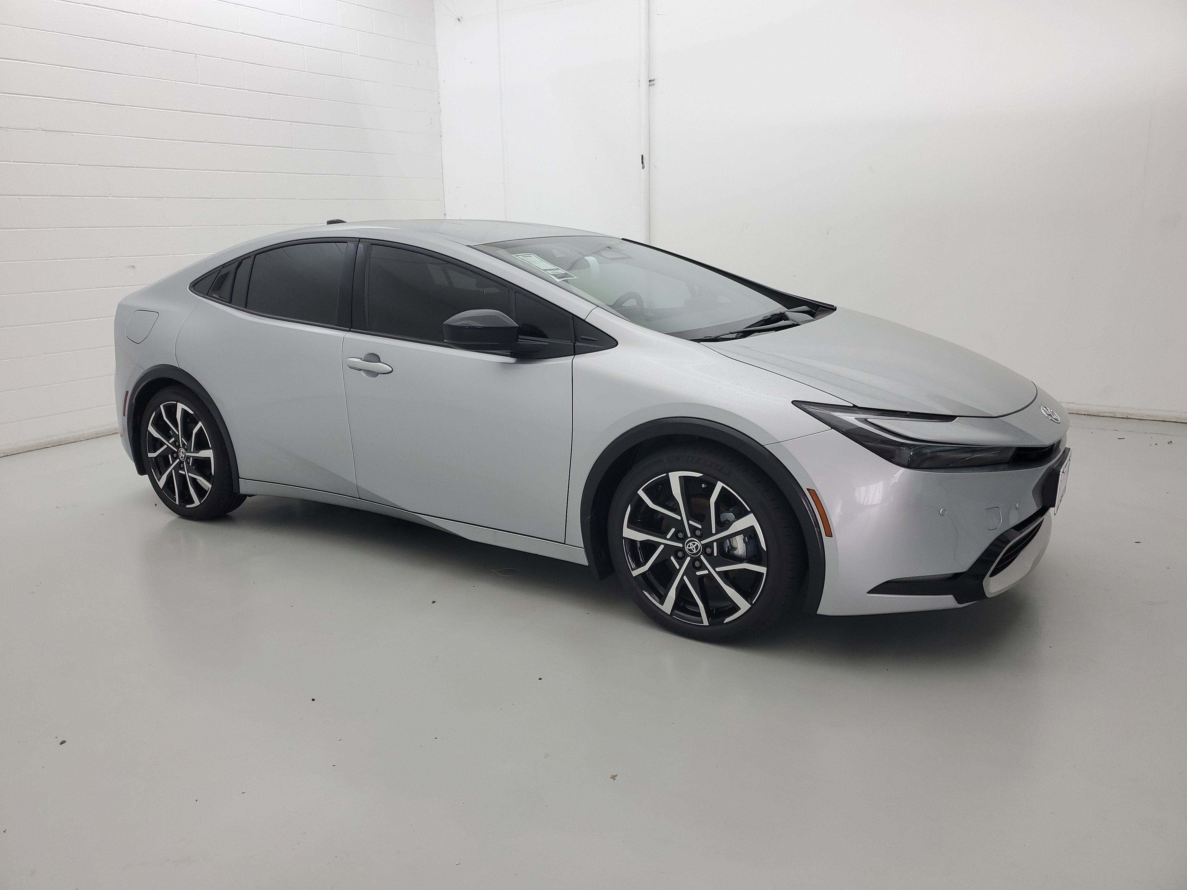 New 2026 Cutting Edge Toyota  XSE image 4