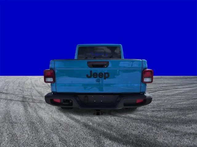 Certified Used 2025 Hydro Blue Pearlcoat Jeep Nighthawk image 5