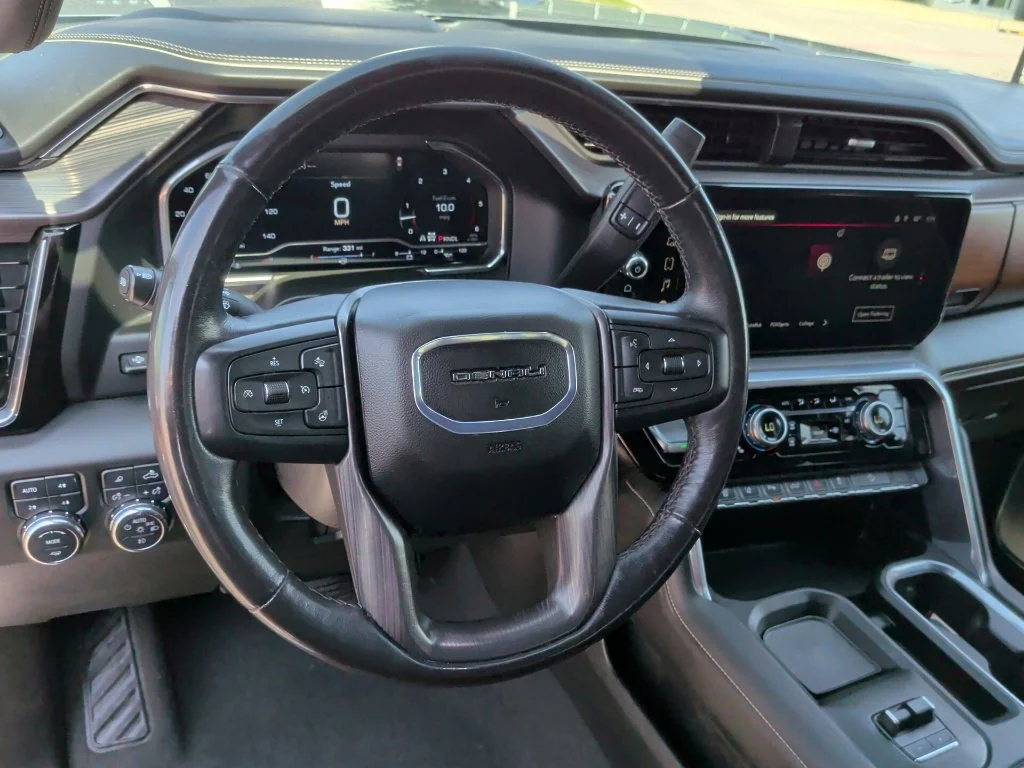 Used 2024 Silver GMC Denali Ultimate image 18