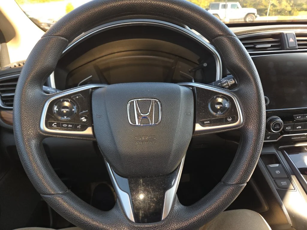 Used 2022 White Honda EX image 12
