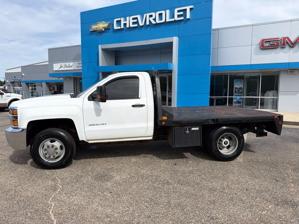 Used 2017 SUMMIT WHITE Chevrolet Work Truck image 2