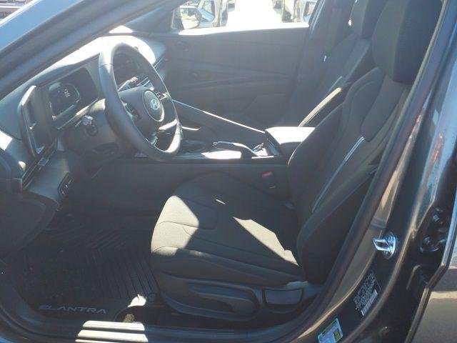 New 2026 Gray Hyundai SEL Sport image 9