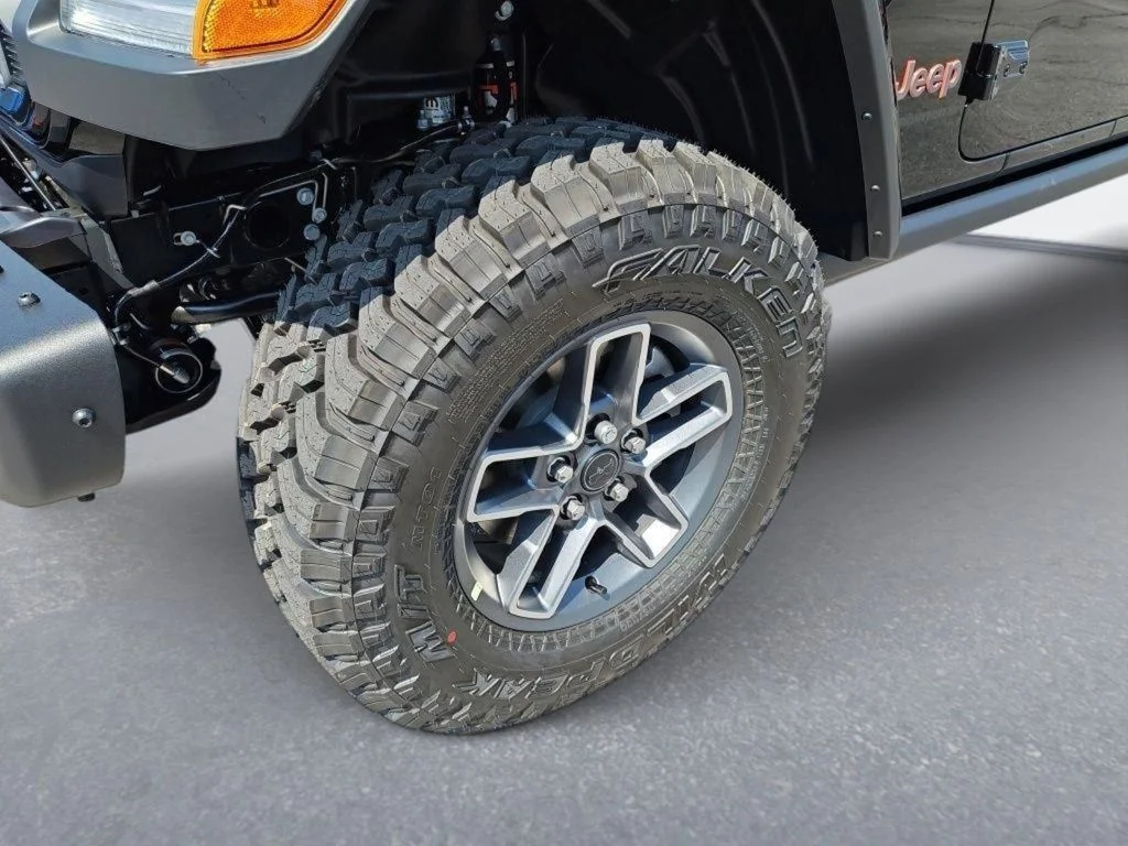 New 2026 Black Clear-Coat Exterior Paint Jeep Mojave X image 9