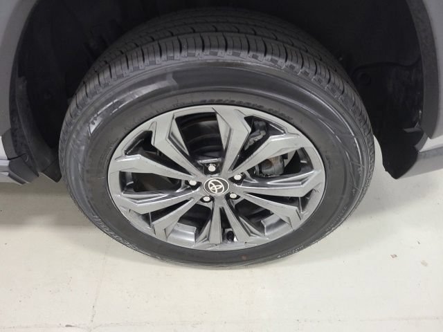 Certified Used 2022 Silver Sky Metallic Toyota Hybrid Limited image 42
