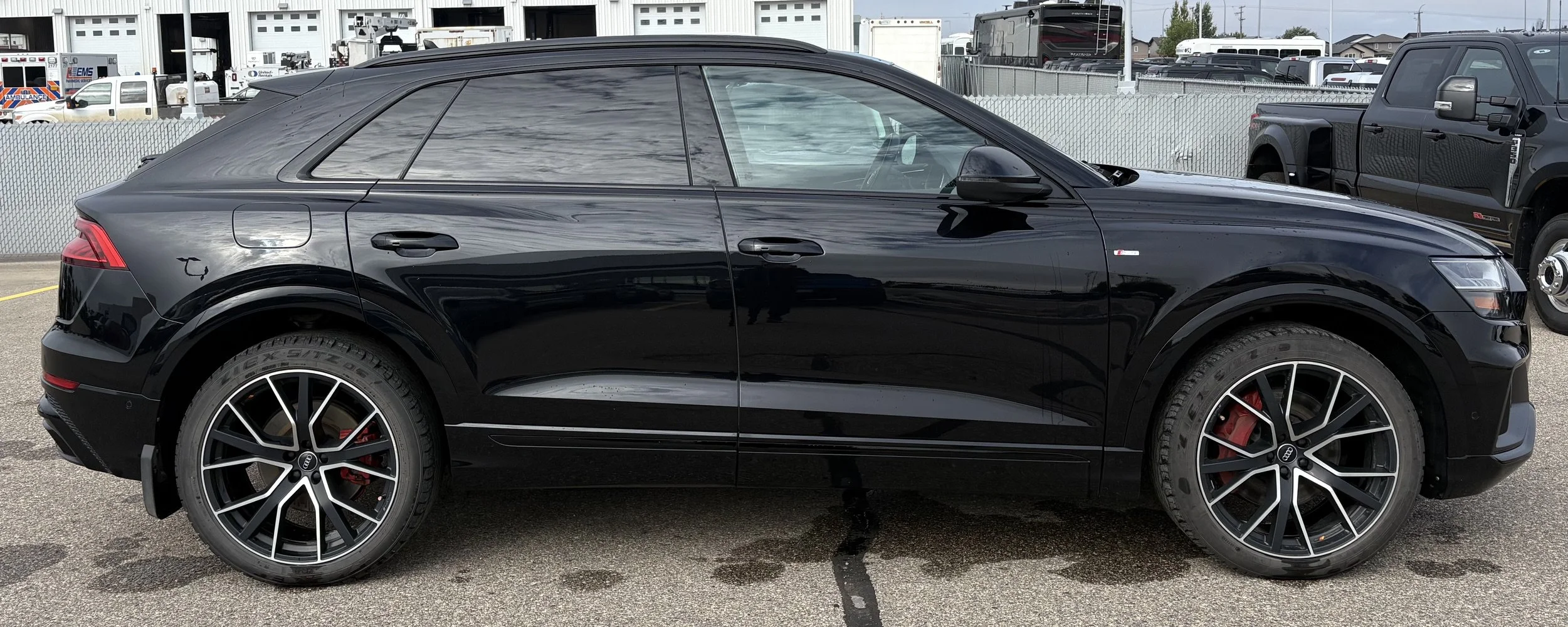 Used 2020 BLACK Audi TECHNIK image 6