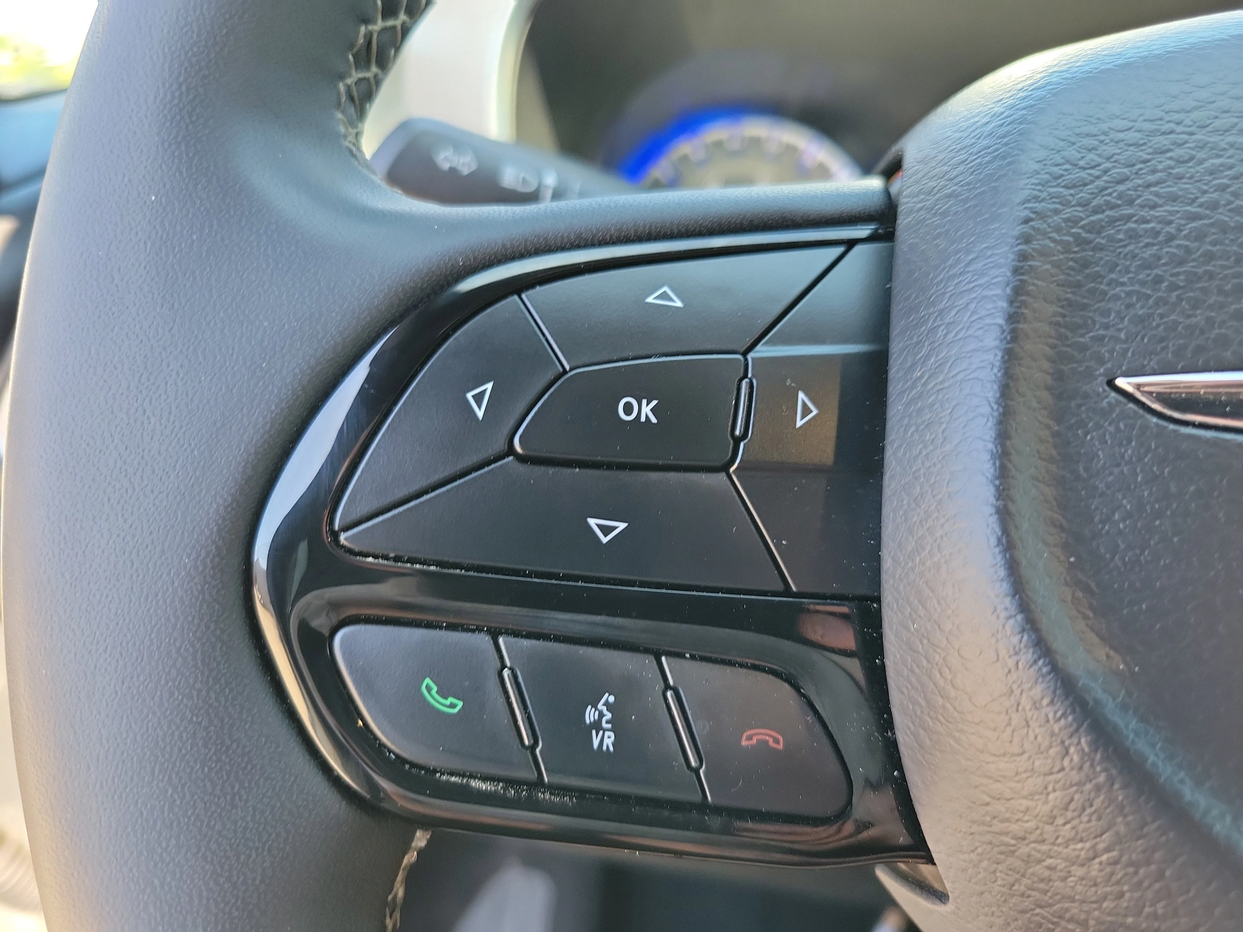 2025 Chrysler Pacifica Limited - Photo 21