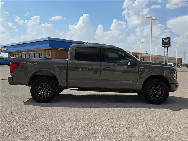 Used 2026 Marsh Gray Ford Tremor 4x4 SuperCrew Cab 5.5 ft. box 145 in. WB image 4