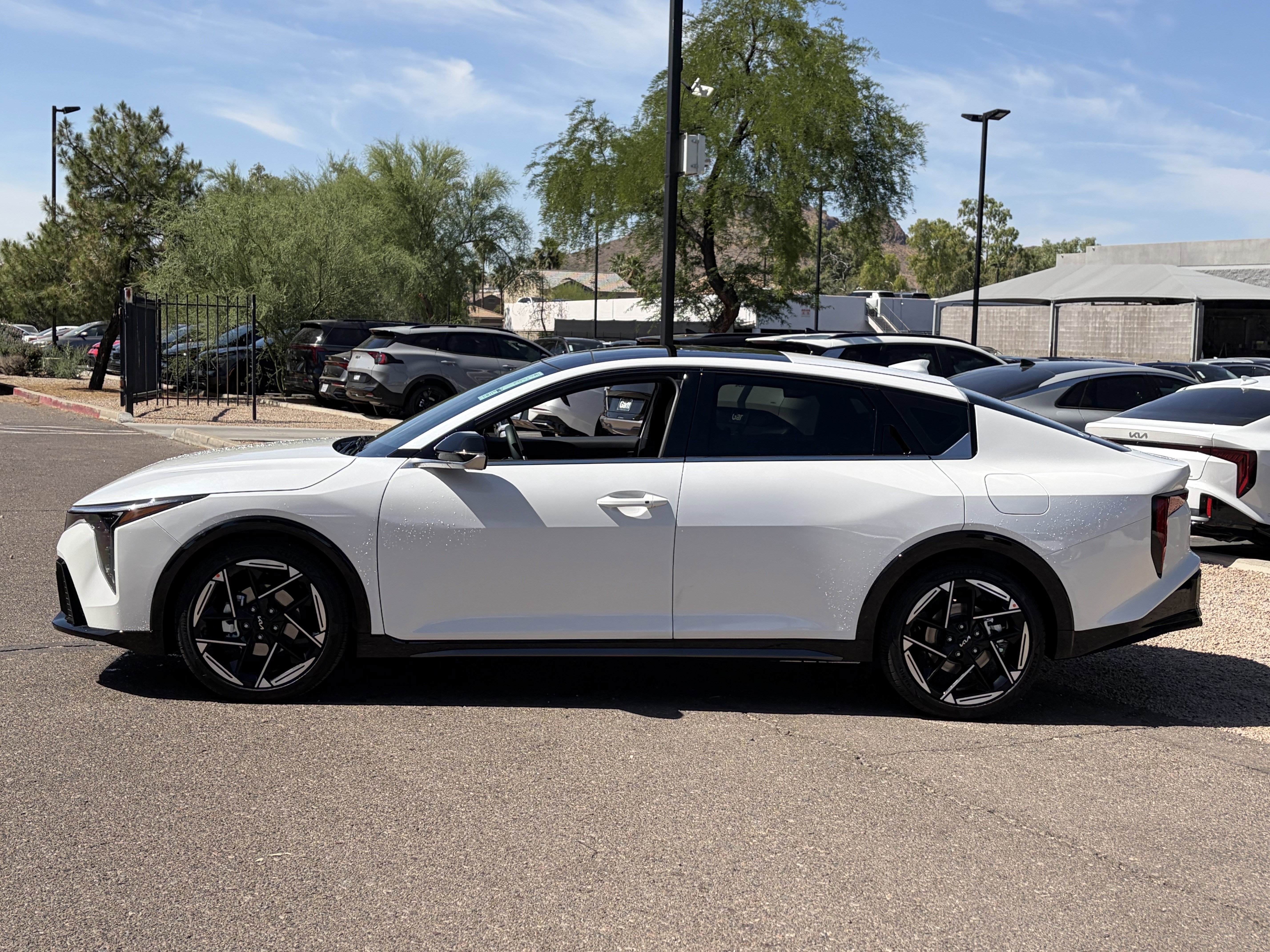 New 2026 Snow White Pearl Kia GT-Line image 5